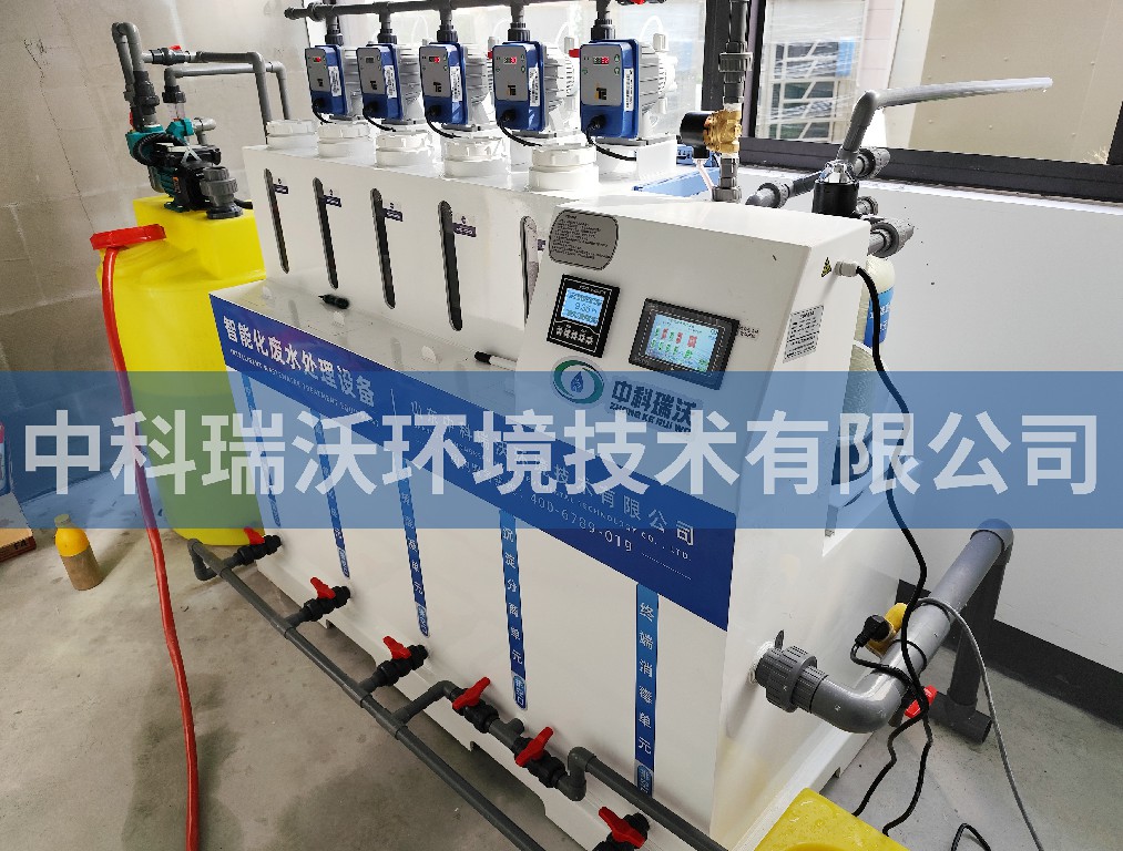 上海市某光電科技產業園實驗室污水處理設備安裝調試完成